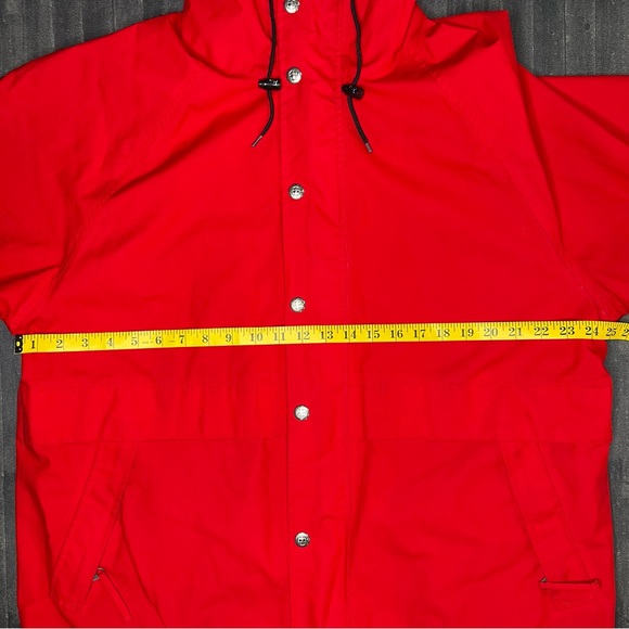 Woolrich Red Windbreaker Hooded Snap Button Jacket - Picture 8 of 11